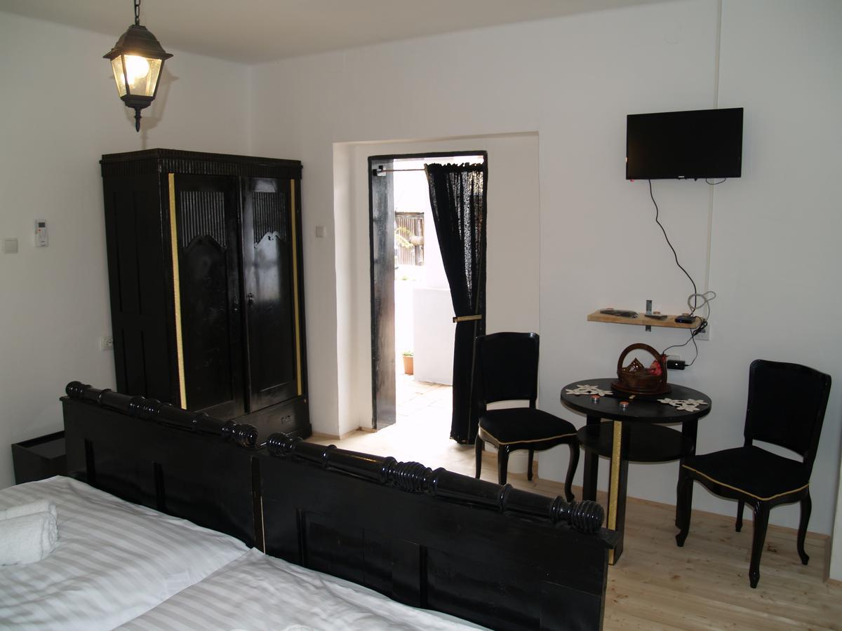 Hotel Pannonia Terranova à Vardarac Extérieur photo