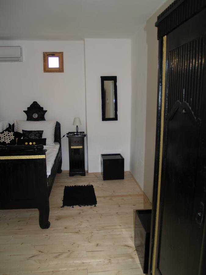 Hotel Pannonia Terranova à Vardarac Extérieur photo